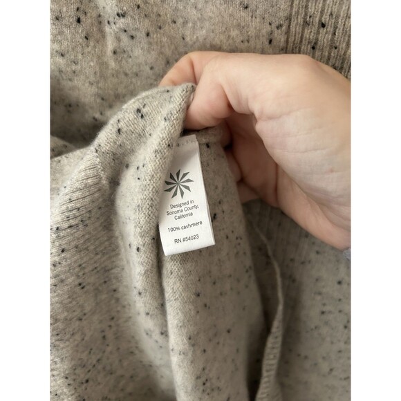 Athleta Teton 100% Cashmere Gray Tunic Cowl Neck Sweater Small Quiet Luxury - Picture 4 of 6